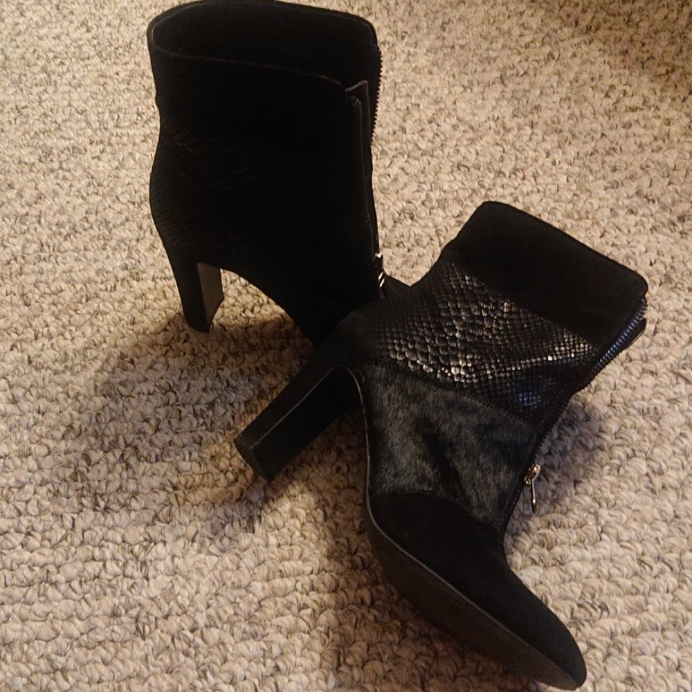 Anne Klein Calf Hair And Snake Skin Booties